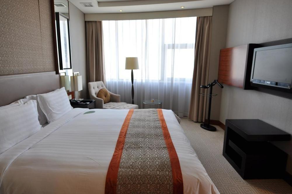 Howard Johnson Caida Plaza Shanghai Eksteriør billede