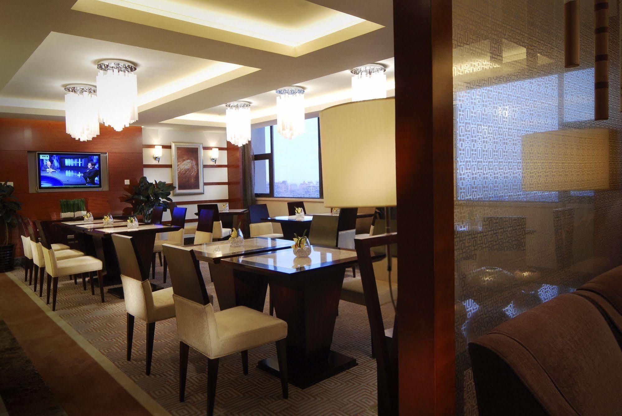Howard Johnson Caida Plaza Shanghai Eksteriør billede