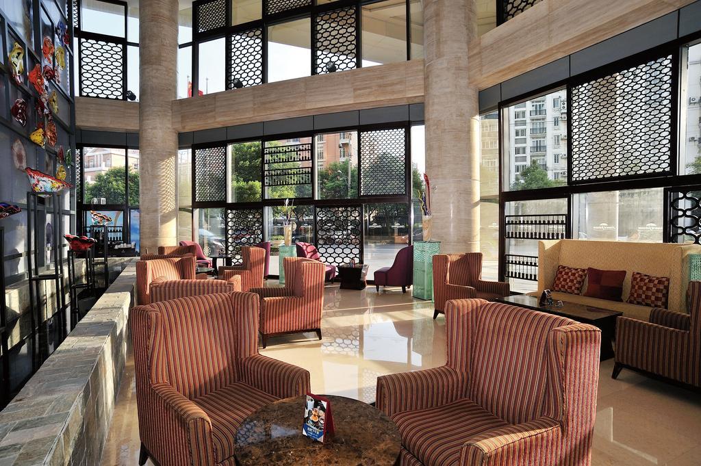 Howard Johnson Caida Plaza Shanghai Eksteriør billede